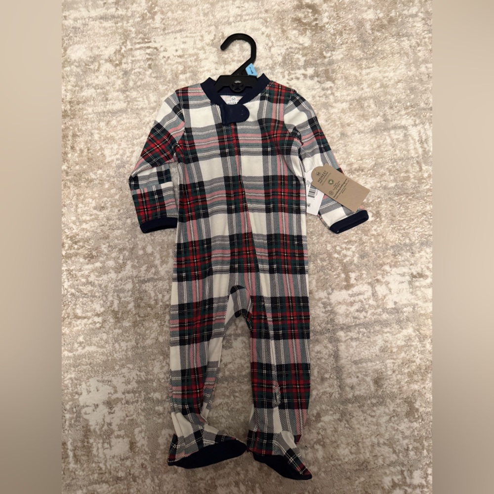 The Honest Company Organic Cotton Red and Blue Plaid Kids Footie size 3/6M -NWT
